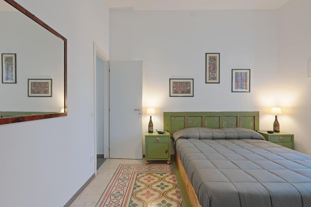 Appartement La Casuzza Del Borgo - Porto - Politeama à Palerme Extérieur photo